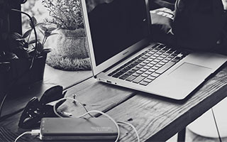 DeFi Token Performance & Investor Trends Post-October Crash: The Data & 2025 Investor Outlook